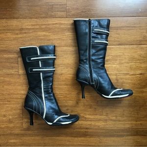 Vintage Sketchers heeled boots size 7